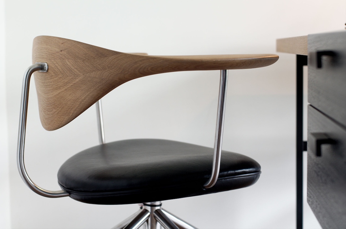 pp_mobler_wegner_pp502_swivel_chair_oak_ele2
