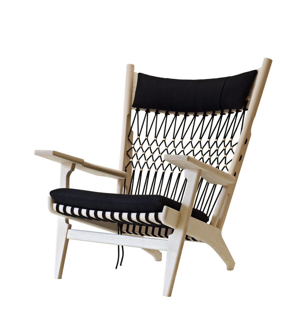 pp129 | Web Chair