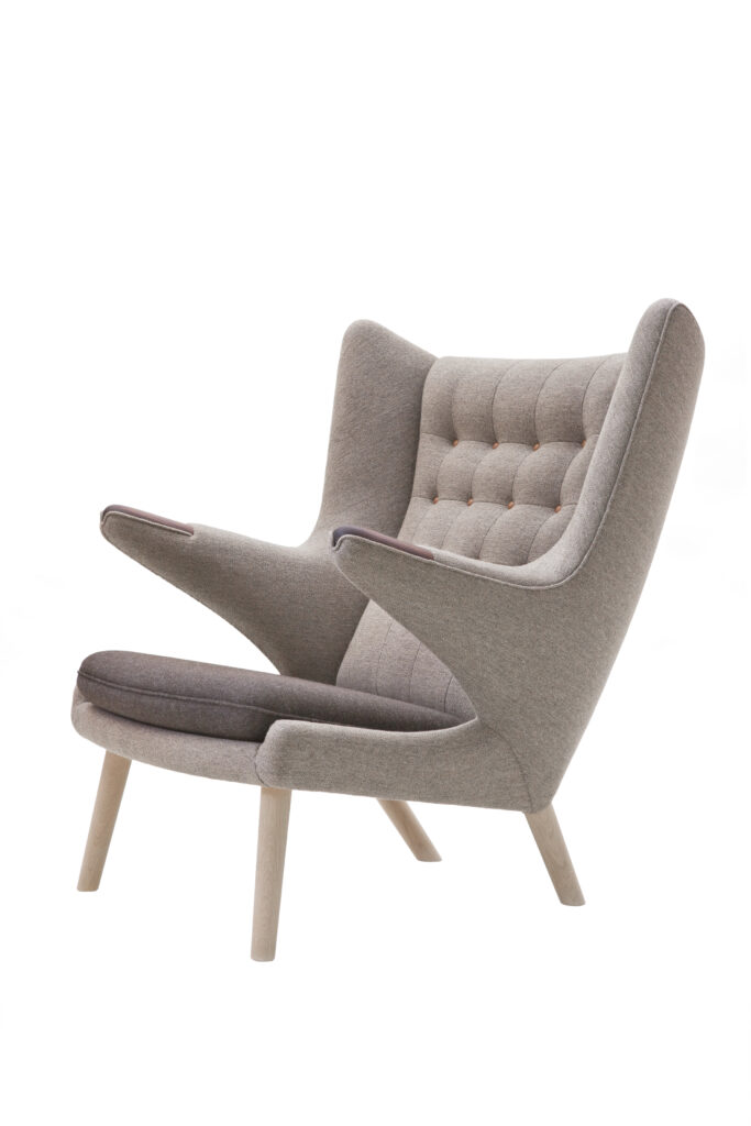 pp19 | Papa Bear Chair