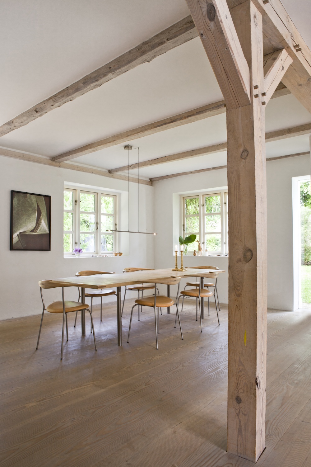 pp_mobler_pp701_minimal_chair_lifestyle-1