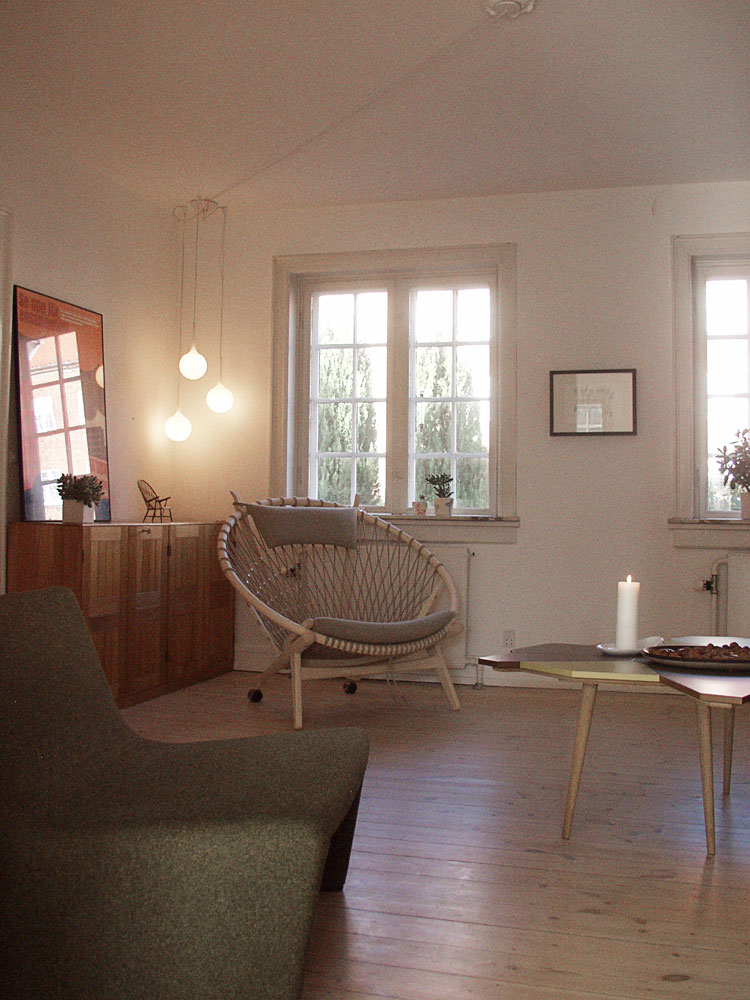 pp_mobler_wegner_pp130_circle_chair_lifestyle-3